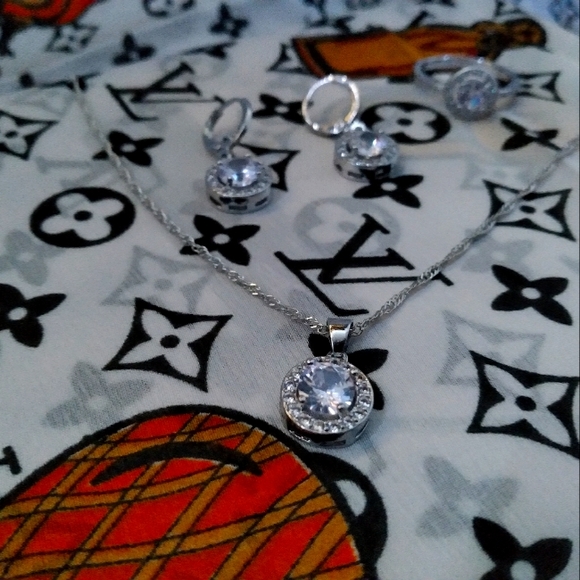 Sterling Silver Necklace Set - Picture 2 of 3